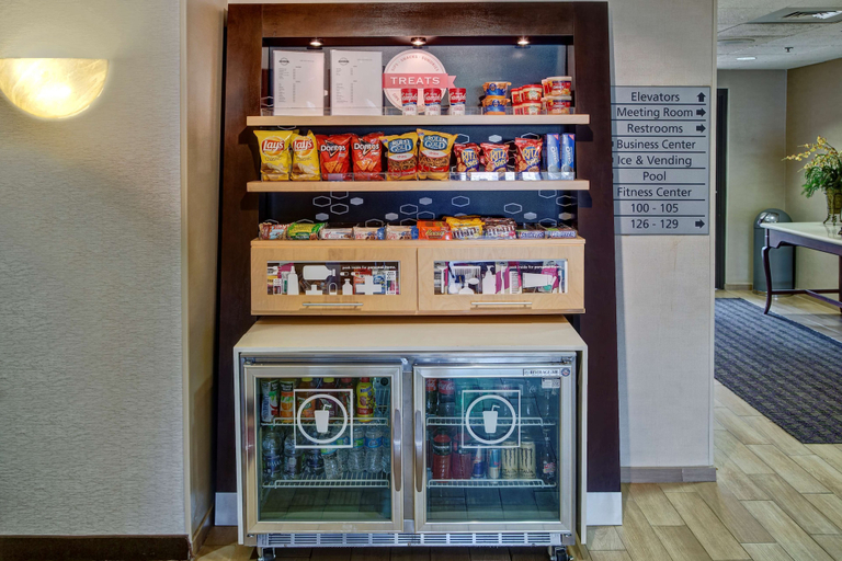 Food & Drinks 5, Hampton Inn by Hilton Dunn, Harnett