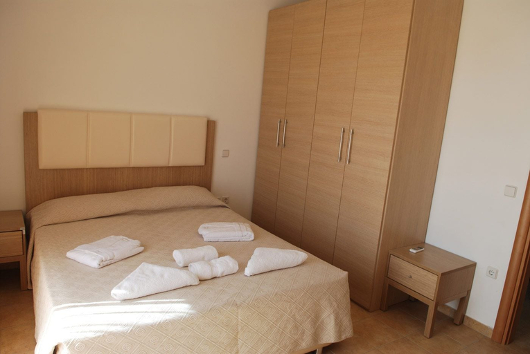 Bedroom 3, Gennadi Gardens, South Aegean