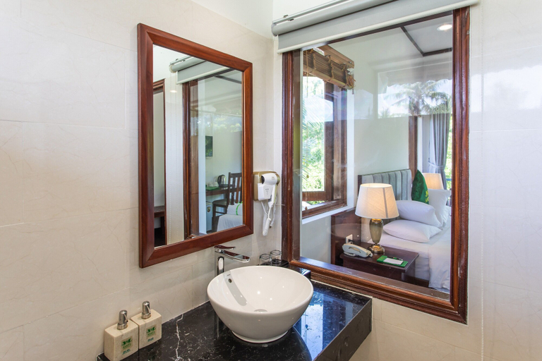 Bathroom 4, Santa Garden Resort, Phú Quốc