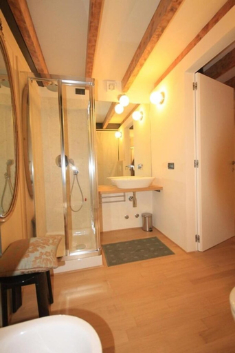 Bathroom 5, Lisander Bed & Breakfast, Monza and Brianza