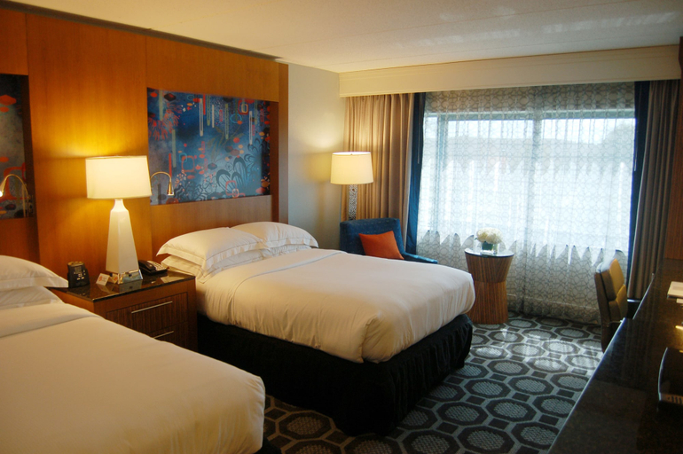 Bedroom 3, Hilton Long Island/Huntington, Suffolk