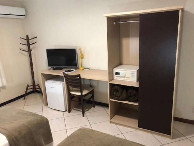 Bedroom 3, Hotel Steinhausen, Blumenau