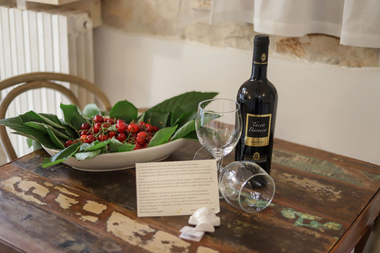 Food & Drinks 5, TD Dimora di Genna Trulletto with Lush Garden Pool, Bari