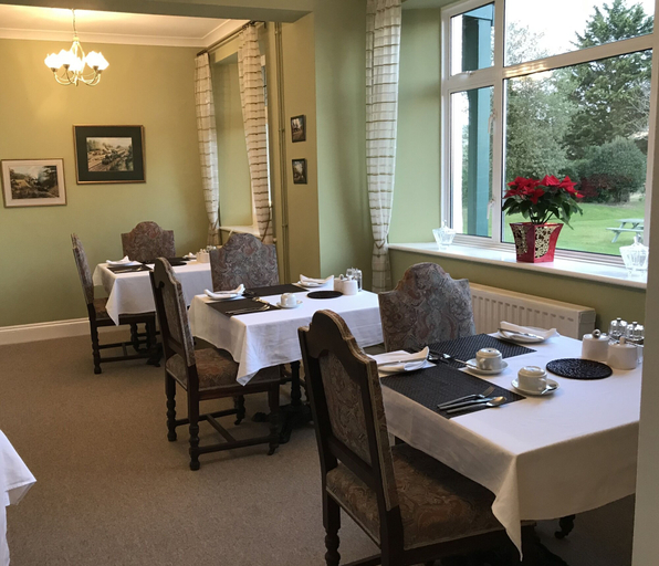 Food & Drinks, Cedar House, Somerset