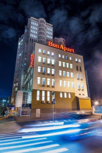 Exterior & Views 1, BonApart Hotel, Pechers'kyi