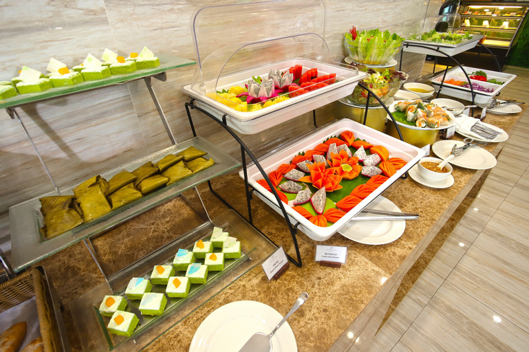Food & Drinks 14