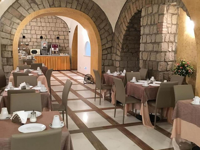 Food & Drinks 5, Hotel La Pace, Napoli