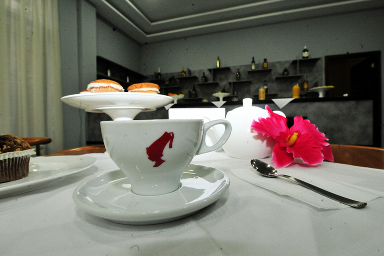 Food & Drinks 5, Hotel Rogalux, Tbilisi
