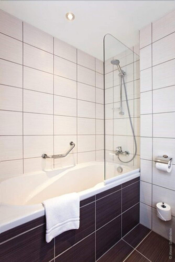 Bathroom 4, Qubus Hotel Bielsko-Biala, Bielsko-Biała