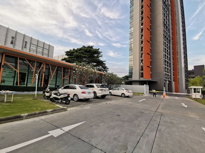 Exterior & Views 2, YK Condotel Pattaya, Pattaya