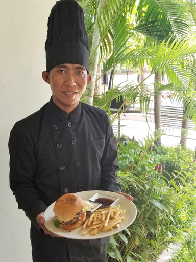 Food & Drinks 2, Saline Residence, Siem Reap