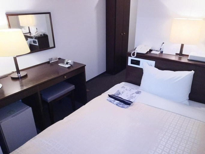 Bedroom 3, Hirosaki Grand Hotel, Hirosaki