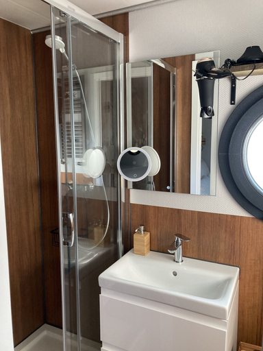 Bathroom 4, A 5 min de la plage en pleine nature, Morbihan
