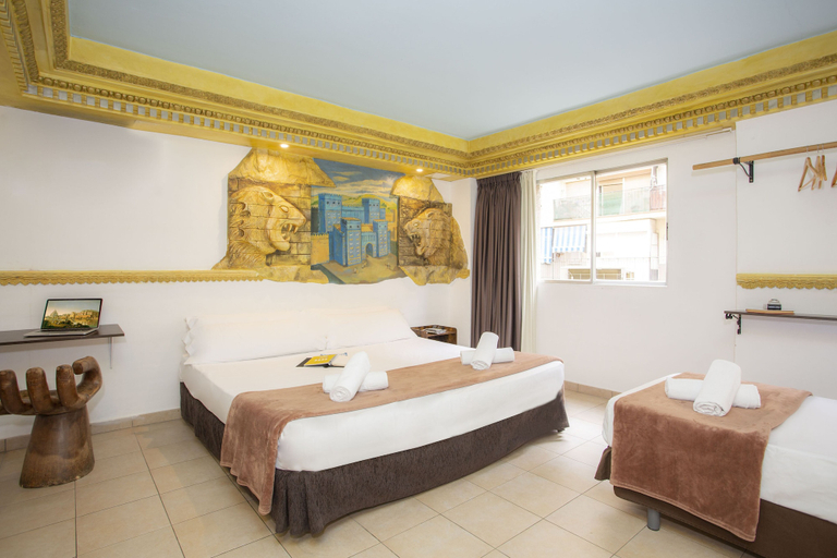 Bedroom 2, Casual de las Civilizaciones Valencia by Casual Hoteles, Valencia