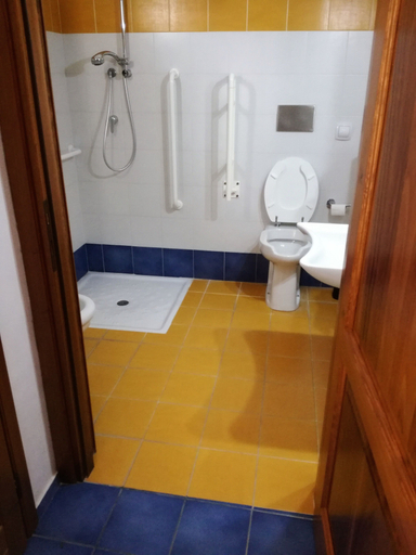 Bathroom 5, Casina Dei Preti, Bari