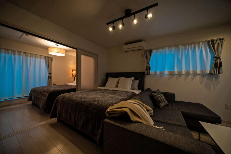 Bedroom 2, Grandouce Momodani, Osaka