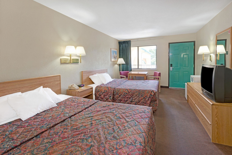 Bedroom 3, Days Inn by Wyndham Espanola, Rio Arriba