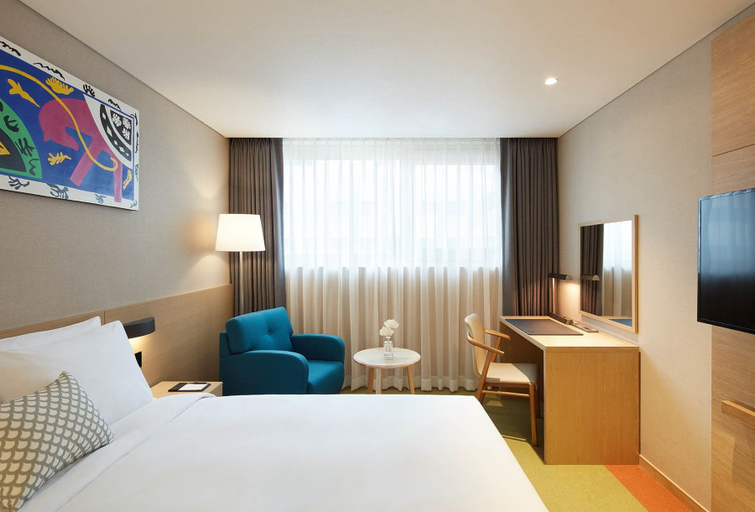 Bedroom 2, Howard Johnson by Wyndham Incheon Airport, Jung