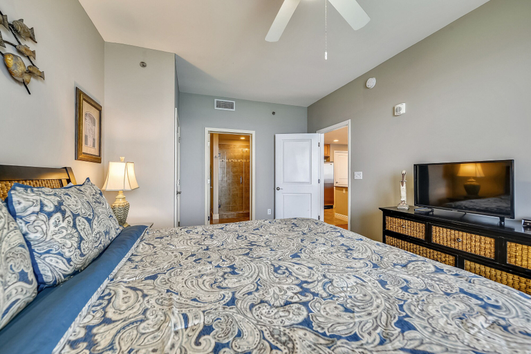 Bedroom 2, Sterling Breeze by Book That Condo, Bay