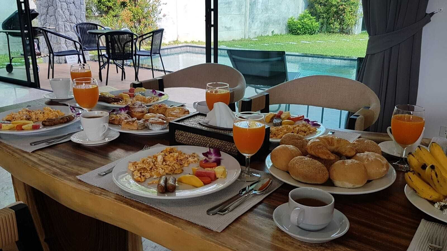 Food & Drinks, Acasia Pool Villas Resort Phuket, Phuket Island