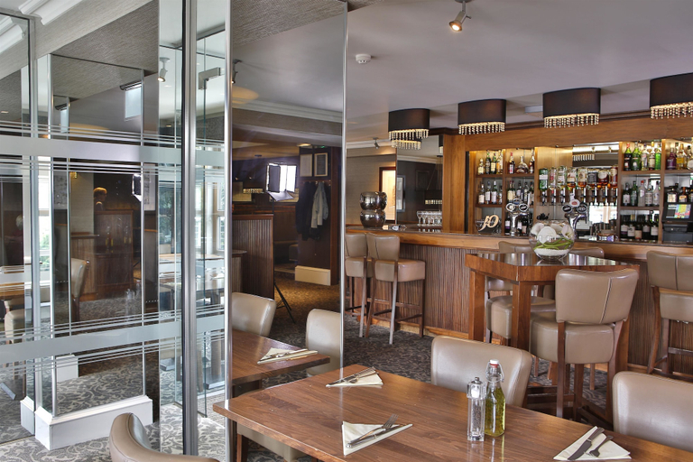 Food & Drinks 5, Best Western Motherwell Centre Moorings Hotel, North Lanarkshire