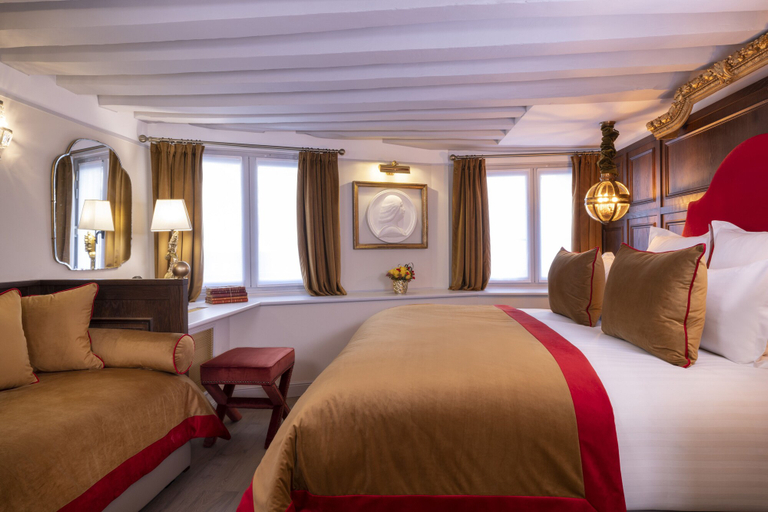 Bedroom 4, Maison Cardinal Furstemberg, Paris