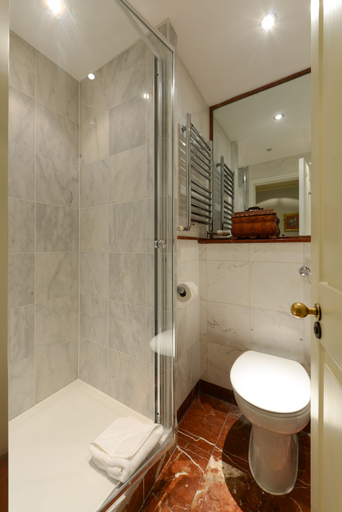 Bathroom 5, Twenty Nevern Square Hotel, London