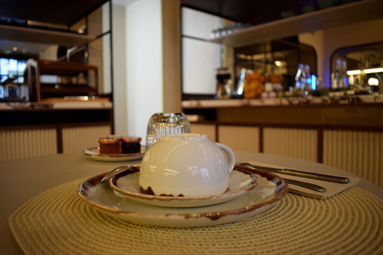 Food & Drinks 5, Hotel Riesner, Paris
