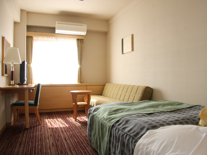 Bedroom 4, Okazaki New Grand Hotel, Okazaki