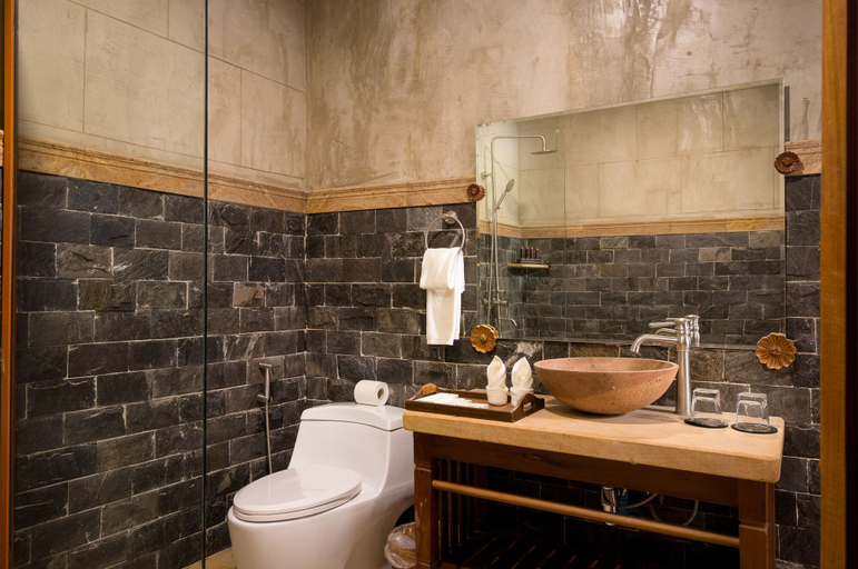 Bathroom 4, Model Residence and Spa, Siem Reap