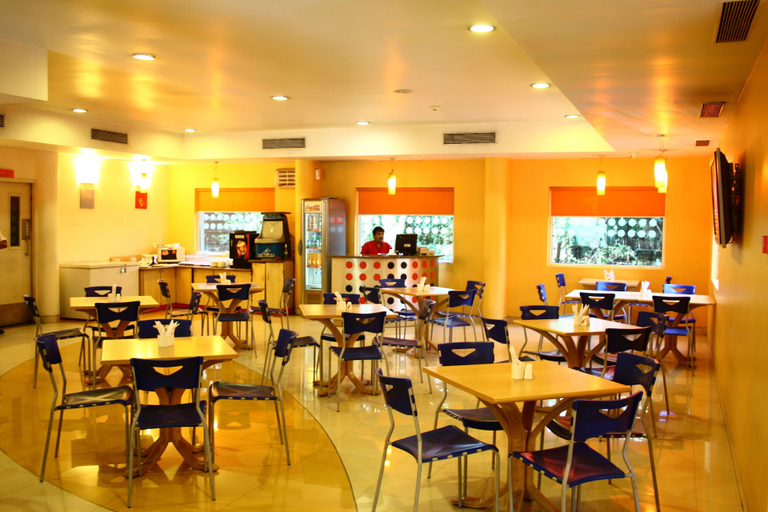 Food & Drinks 5, Ginger Pune Pimpri, Pune