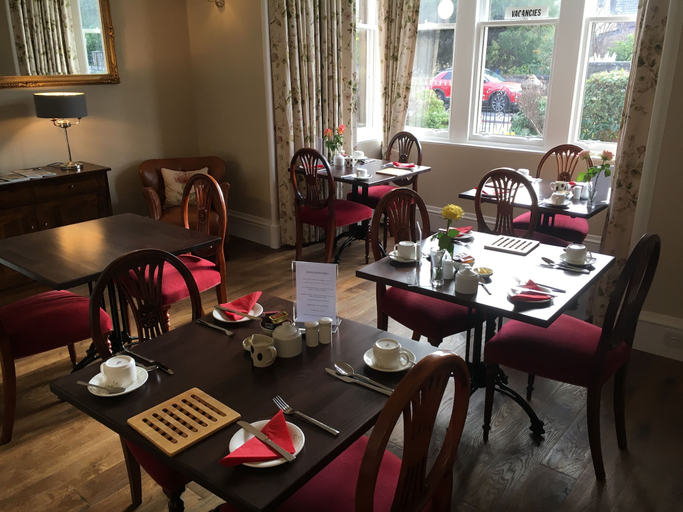 Food & Drinks 5, Ballifeary Guest House, Highland