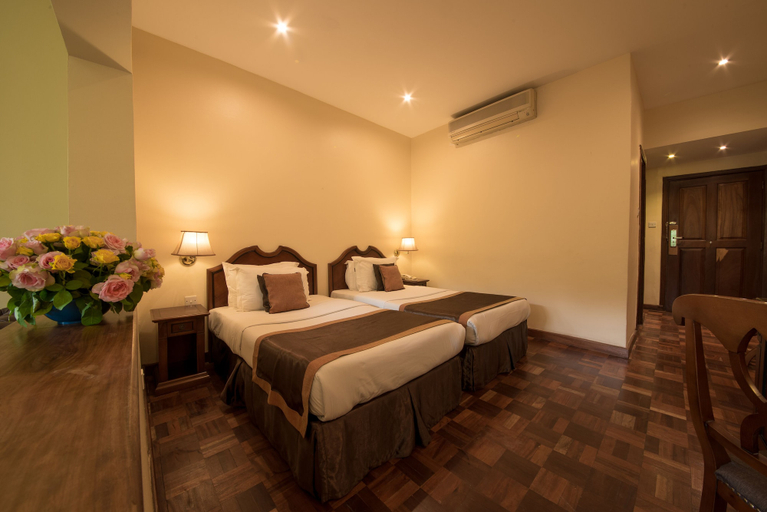 Bedroom 2, Speke Hotel, Kampala