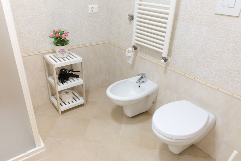 Bathroom 5, B&B di Maria Chiara, Bari
