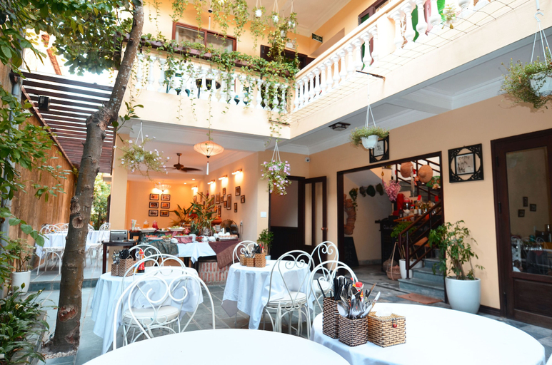 Food & Drinks 5, Hoian Central Hotel, Da Nang