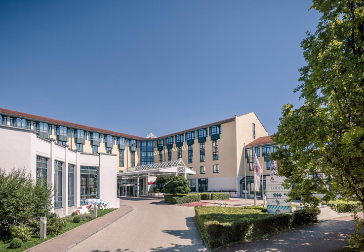 Exterior & Views 2, Munich Airport Marriott Hotel, Freising