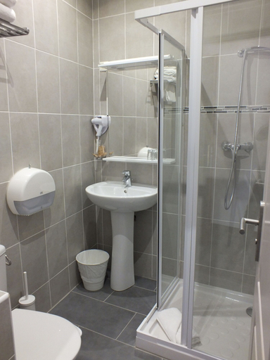 Bathroom 4, Hotel Paganini, Alpes-Maritimes