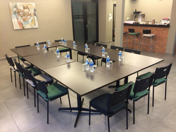 Business Facilities 2, Talent Motor Park Hotel, Klang