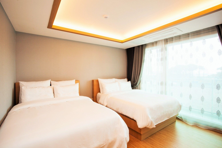 Bedroom 2, Memoria Pool Villa Family Pension, Seogwipo