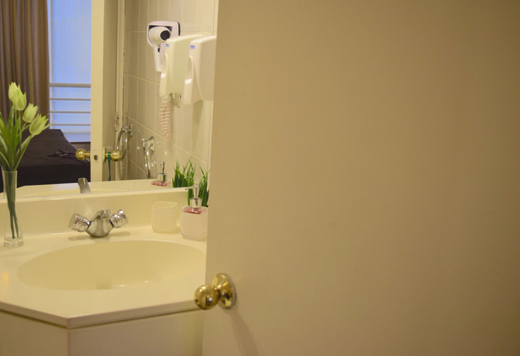 Bathroom 3, VO Bellas Artes Apartment, Santiago