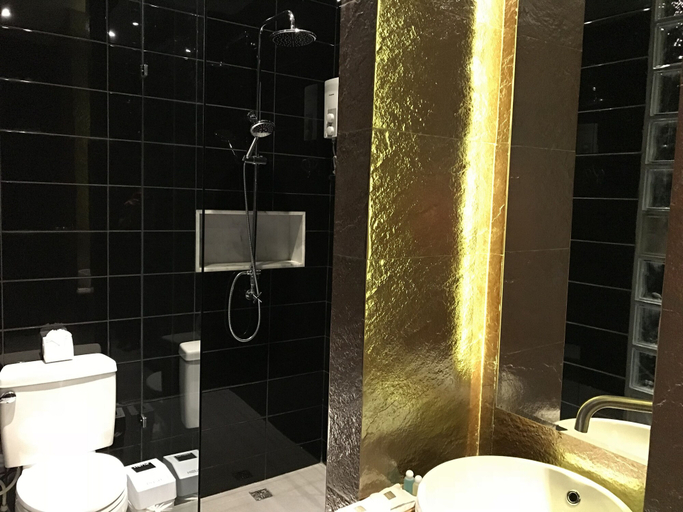 Bathroom 3, Lennon Maison, Ko Samui
