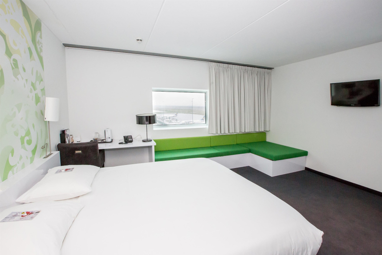 Bedroom 4, Tulip Inn Eindhoven Airport, Eindhoven