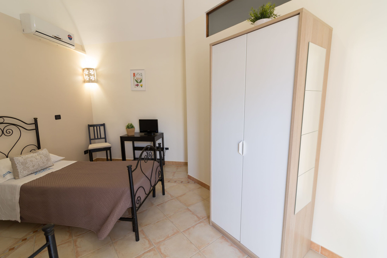 Bedroom 4, B&B di Maria Chiara, Bari