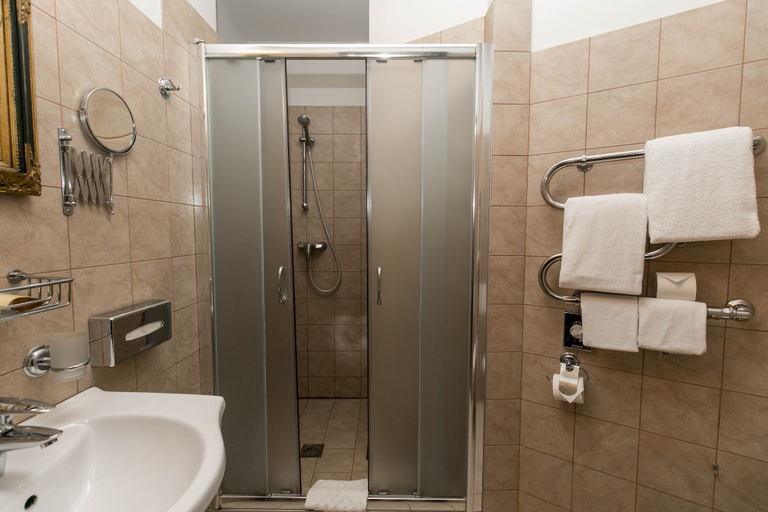 Bathroom 4, Hotel Justus, Riga