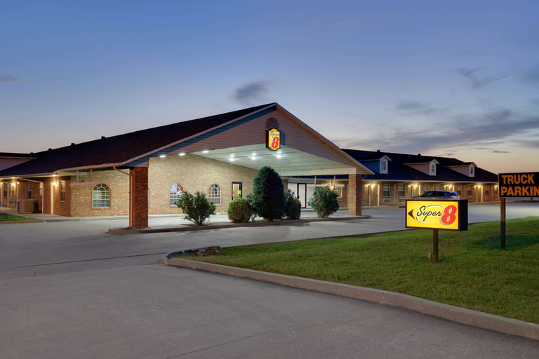 Exterior & Views 2, Super 8 by Wyndham Big Cabin/Vinita Area, Craig