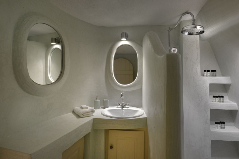 Bathroom 4, The A Collection, Oia by K&K, South Aegean