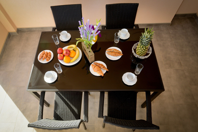Food & Drinks 5, Apartments Julijana, Privlaka