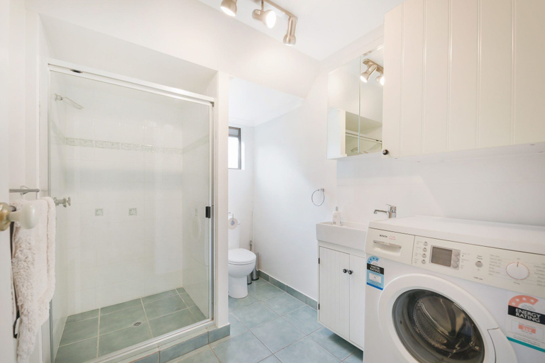 Bathroom, 69 Mahogany Drive, Marcus Beach, Noosa Area, Noosa - Sunshine-Peregian