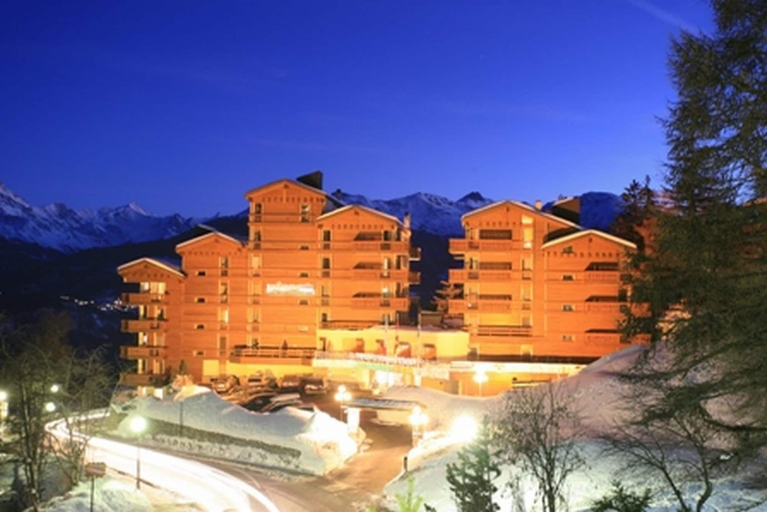 Exterior & Views 2, Aparthotel Helvetia Intergolf, Sierre