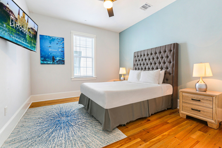 Bedroom 2, Modern 5 BR Condo - Large Pool - Near Everything, Orleans